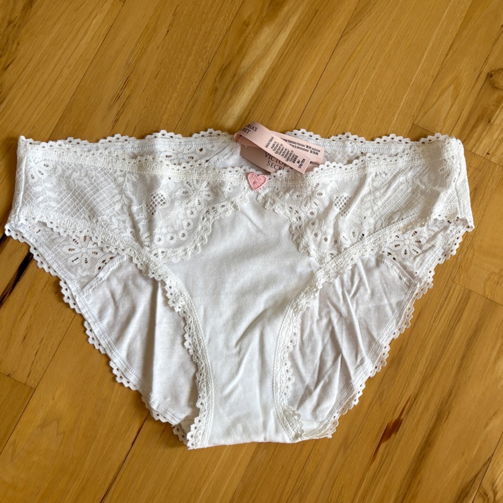 Victoria's Secret White Eyelet Lace Panties